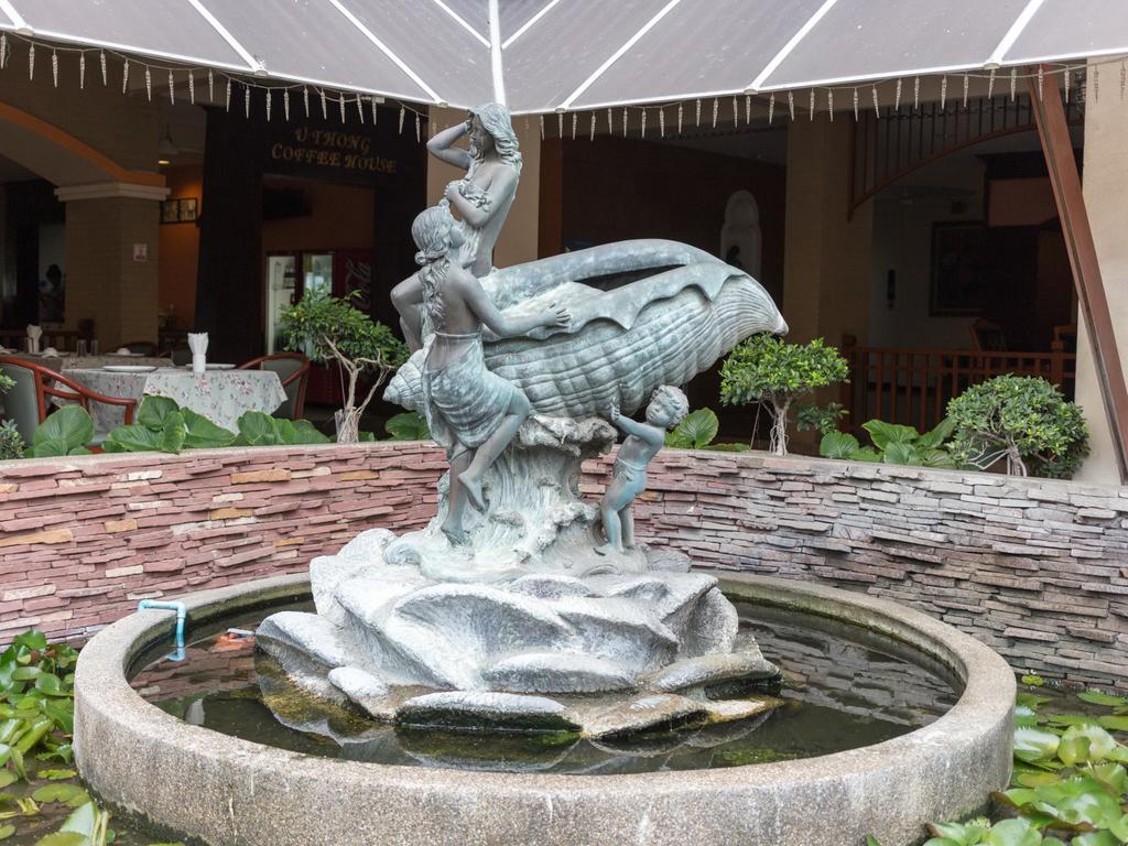 Eastern Grand Palace Pattaya Exterior foto