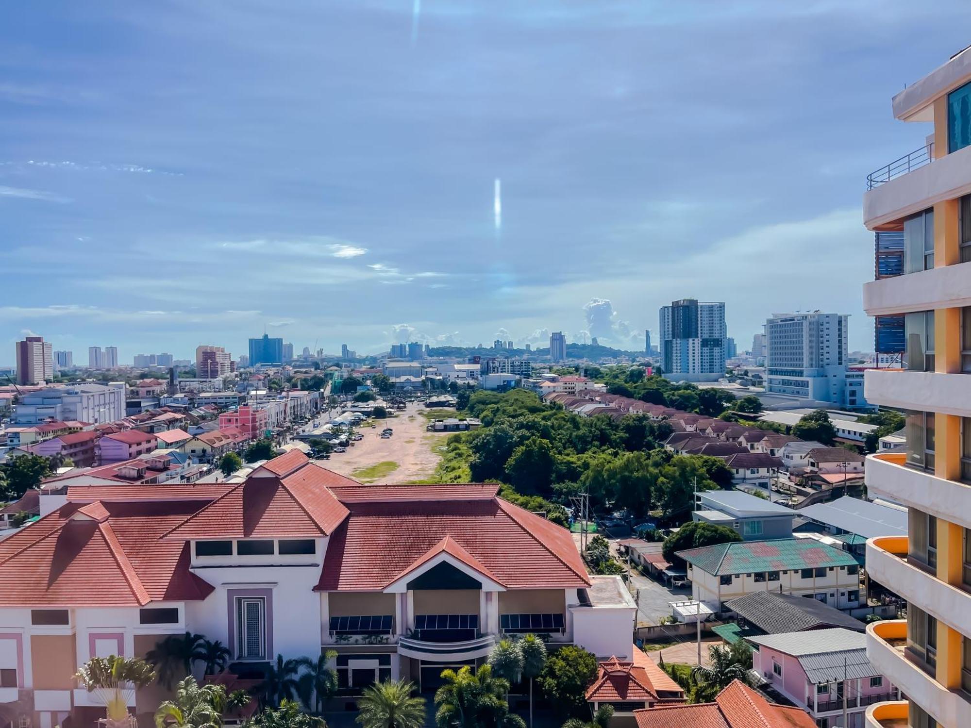 Eastern Grand Palace Pattaya Exterior foto