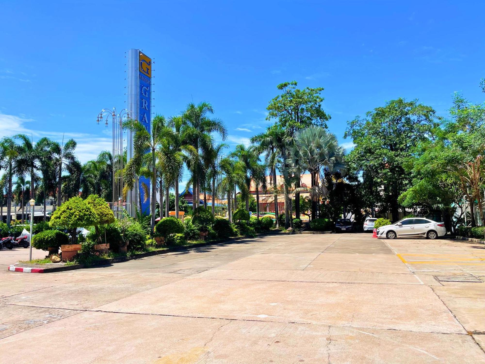 Eastern Grand Palace Pattaya Exterior foto