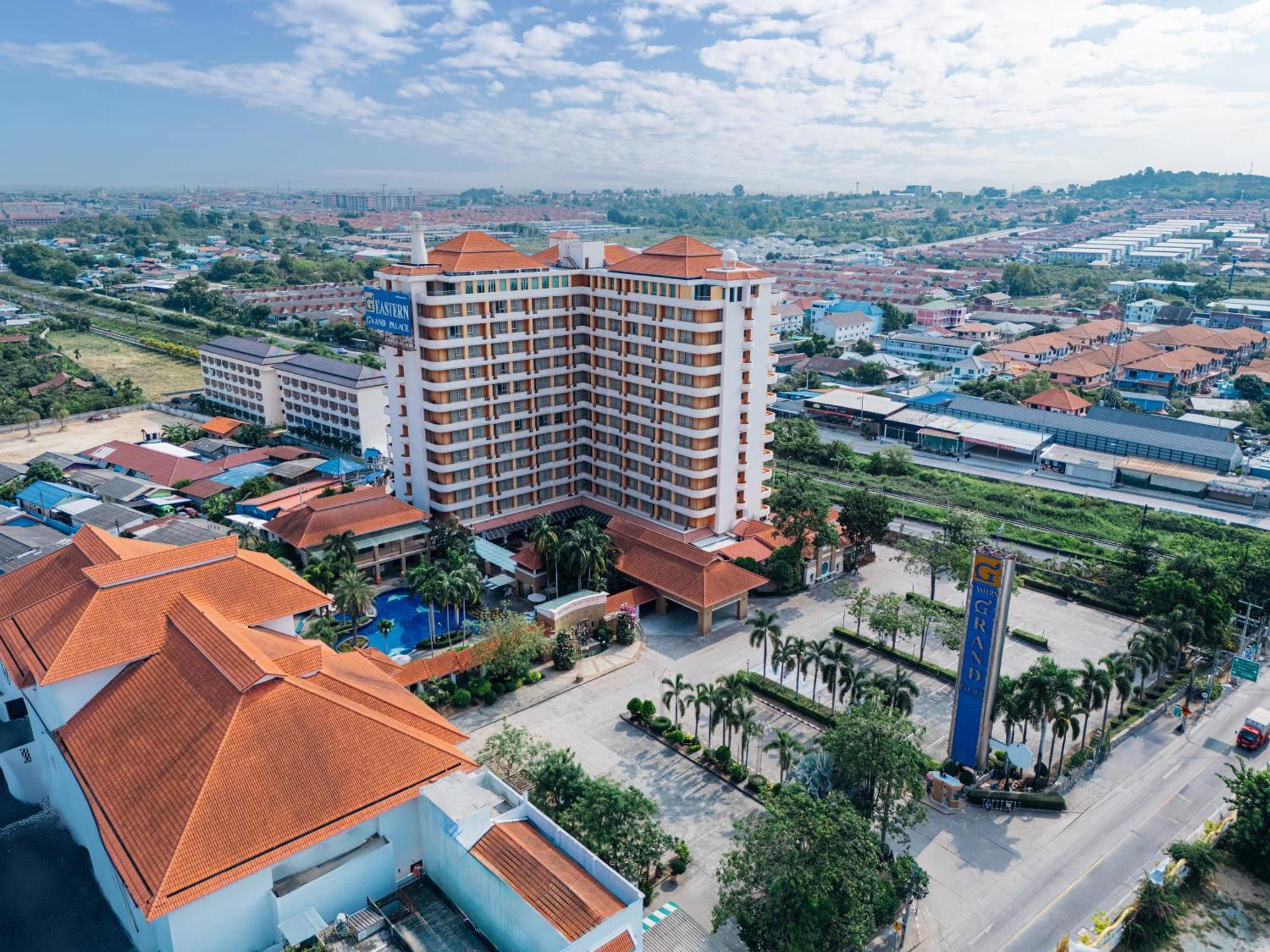 Eastern Grand Palace Pattaya Exterior foto